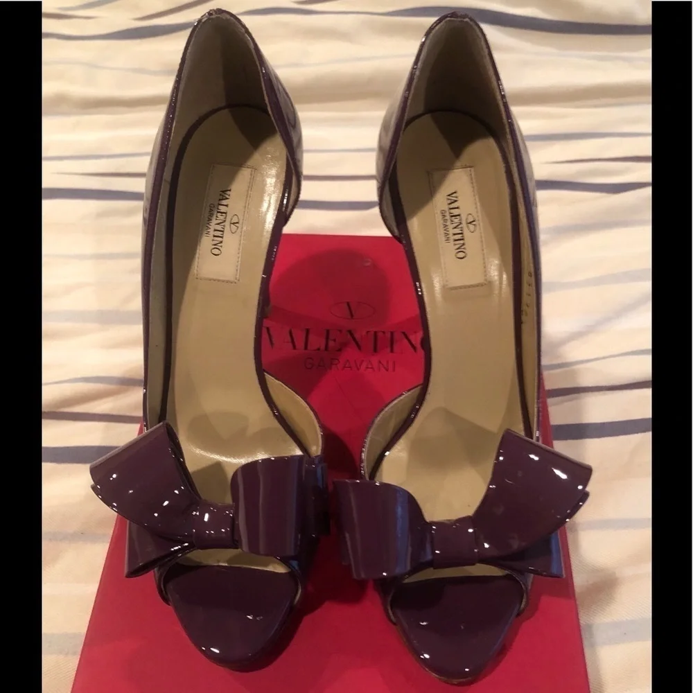 Valentino Garavani pumps